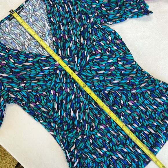 *NWOT* Multicolor Blouse - Picture 7 of 7